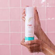 PURE FIJI Coconut Milk Shower Gel 250ml